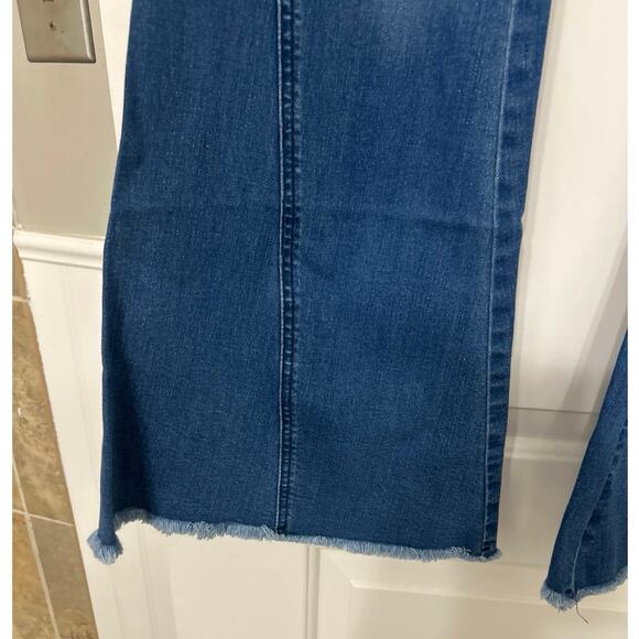 Tracies Leopard Patch Flare Jeans L Bell Bottom Pull On Stretch Denim Boho - Picture 5 of 11